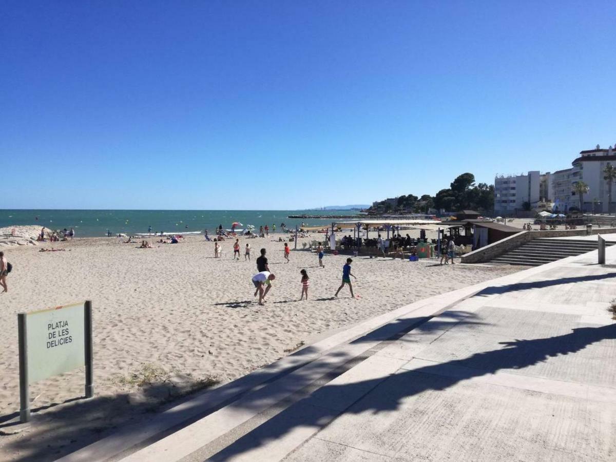 Primera Linea De Mar Con Piscina En Ebrehogar Sant Carles De La Rapita Bagian luar foto